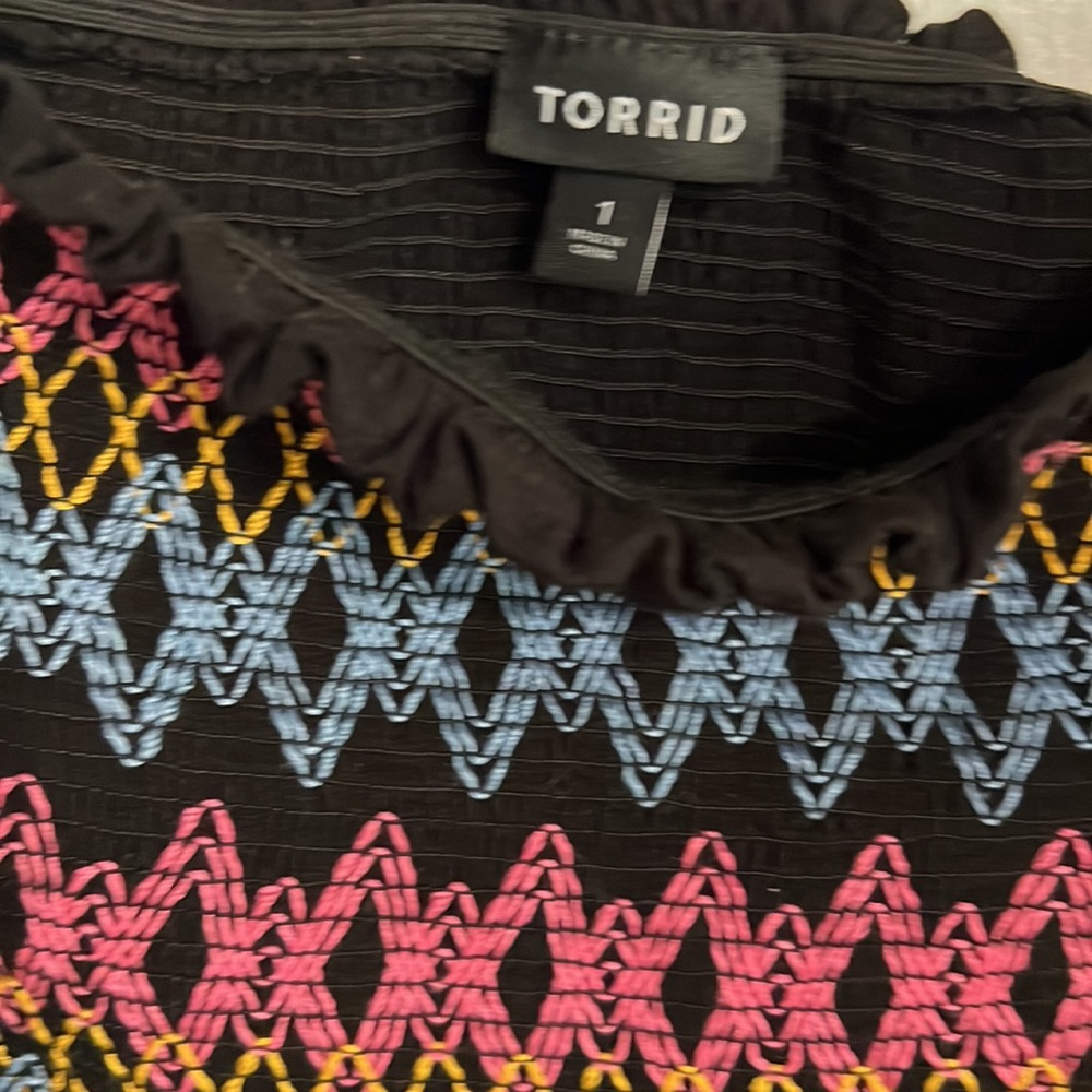 Torrid 👗 - Picture 3 of 4